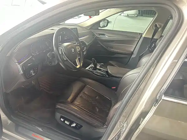 BMW 5 Series 2020