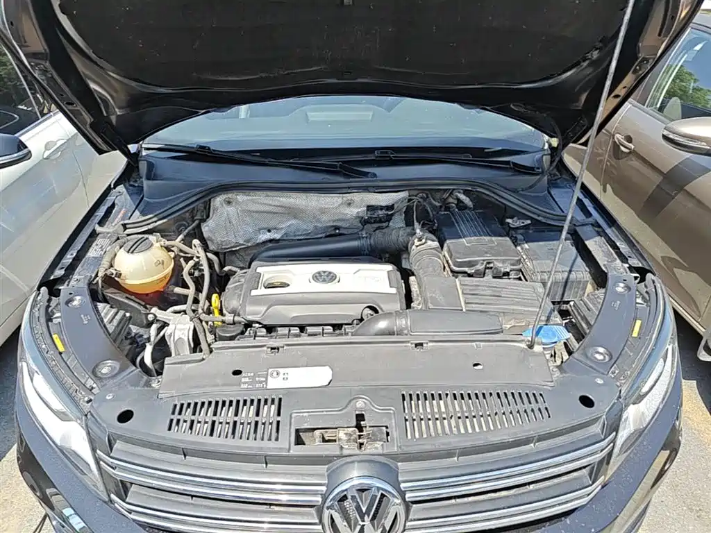Volkswagen Tiguan 2015 — фото 19