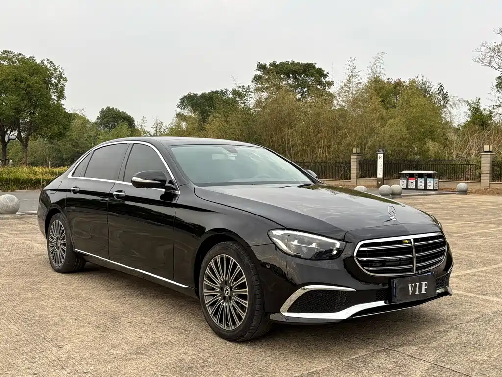 Mercedes-Benz E-Class 2018 — фото 3
