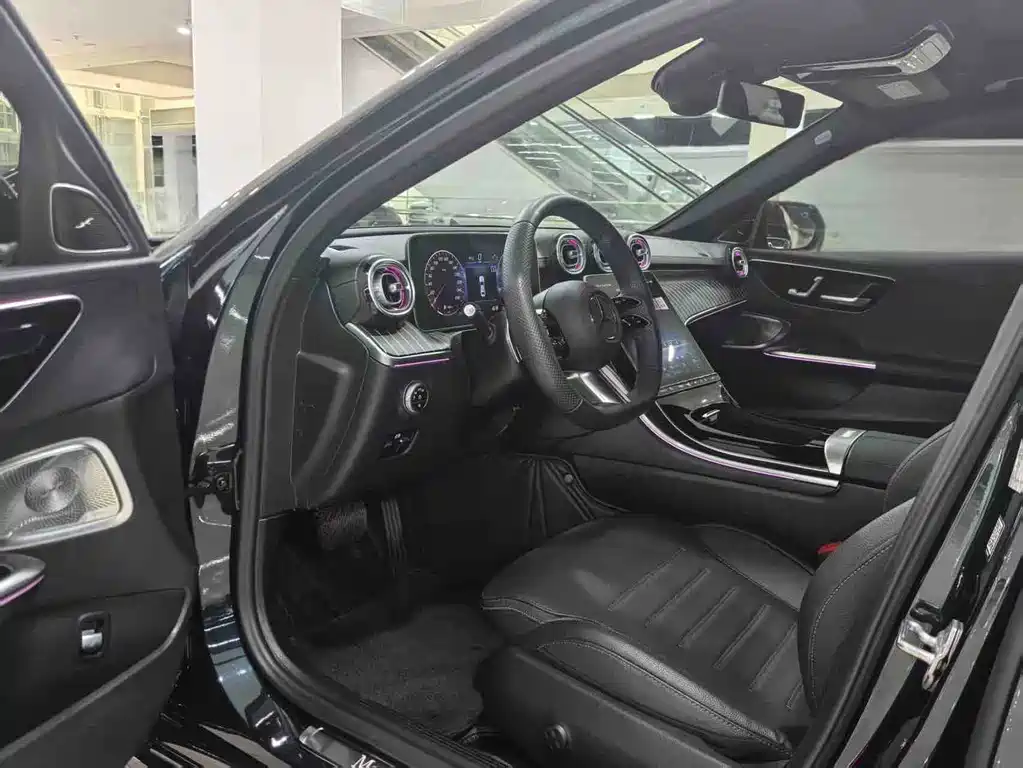 Mercedes-Benz C-Class 2022 — фото 10