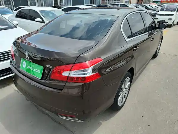 Peugeot 408 2016