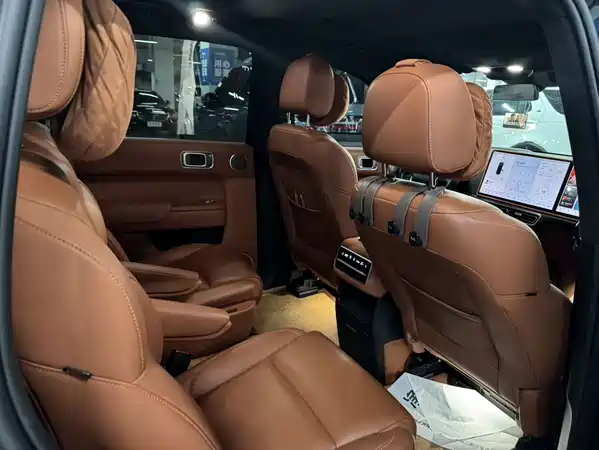 Li Auto L8 2023