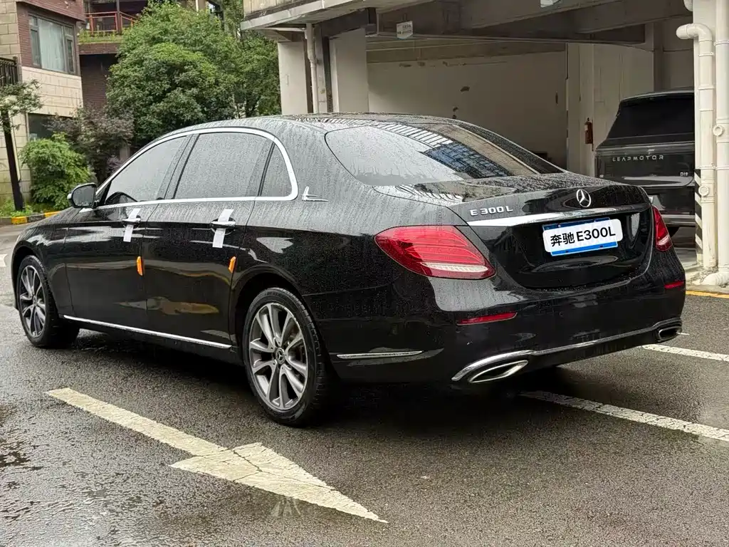 Mercedes-Benz E-Class 2019