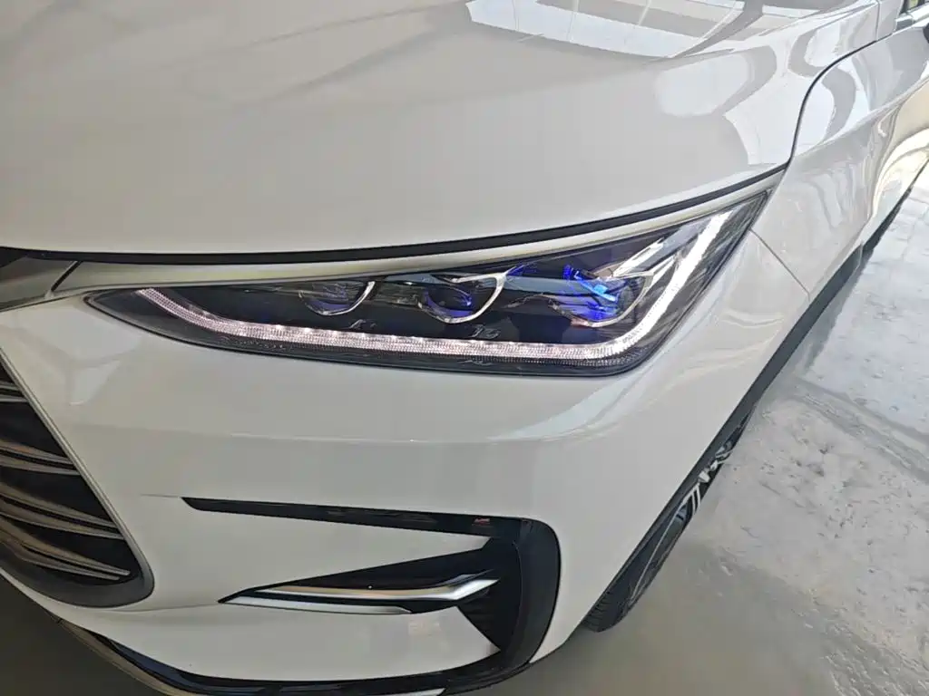 BYD Tang New Energy 2021 — фото 18