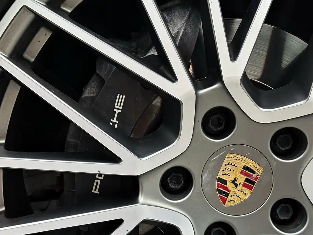 Porsche Cayenne 2022 — фото 15