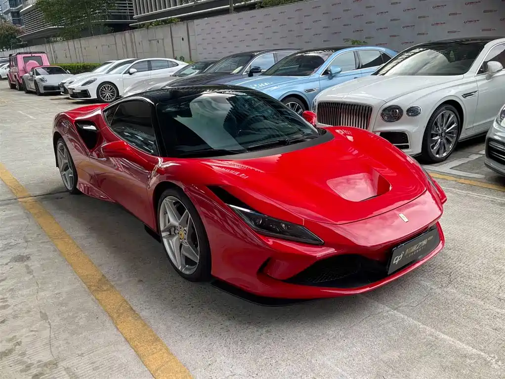 Ferrari F8 2022 — фото 3
