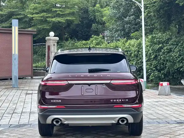 Lincoln Corsair 2021