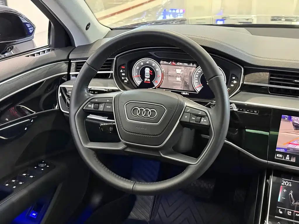 Audi A8 2019