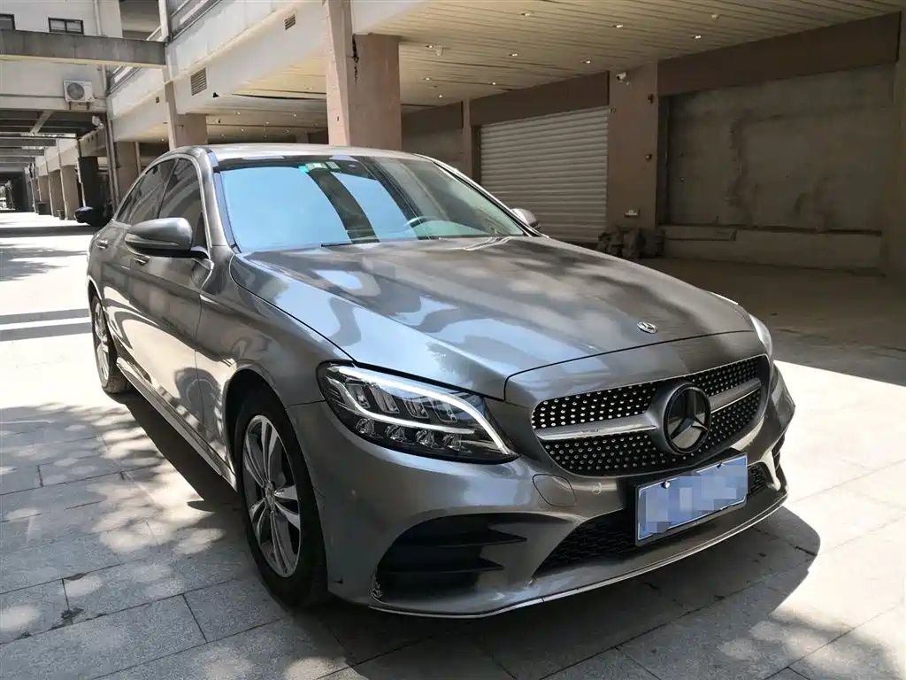 Mercedes-Benz C-Class 2020