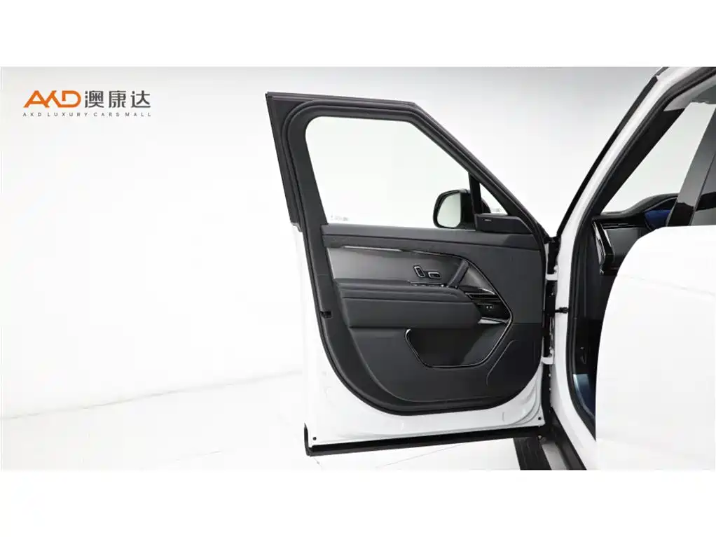 Land Rover Sport 2024 — фото 10
