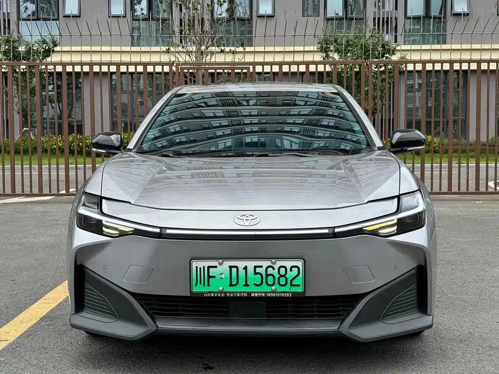 Toyota bZ3 2024