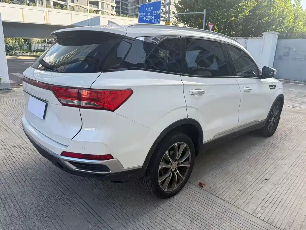 Zotye T500 2018 — фото 11