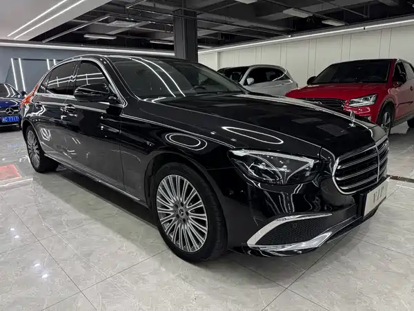 Mercedes-Benz E-Class 2021