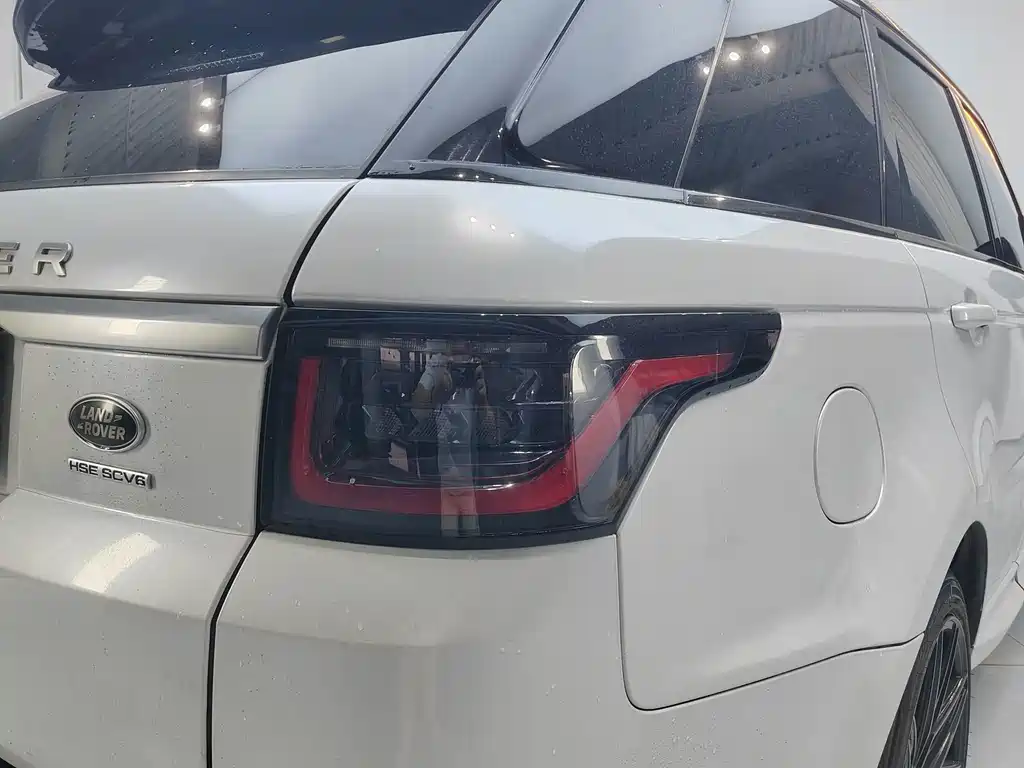 Land Rover Range Rover Sport 2015 — фото 14
