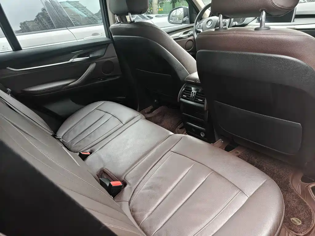 BMW X5 2015 — фото 13