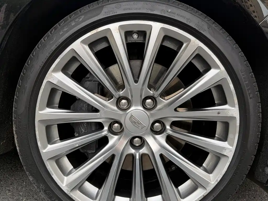 Cadillac CT5 2021 — фото 12