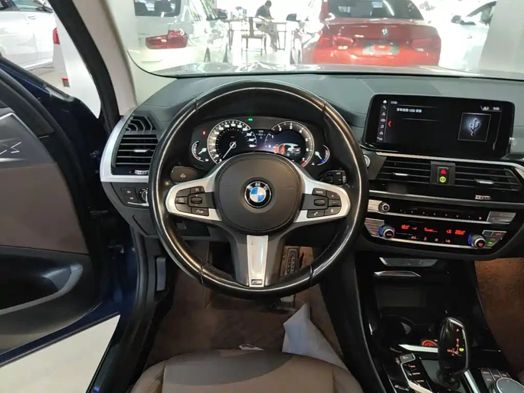 BMW X3 2019 — фото 11