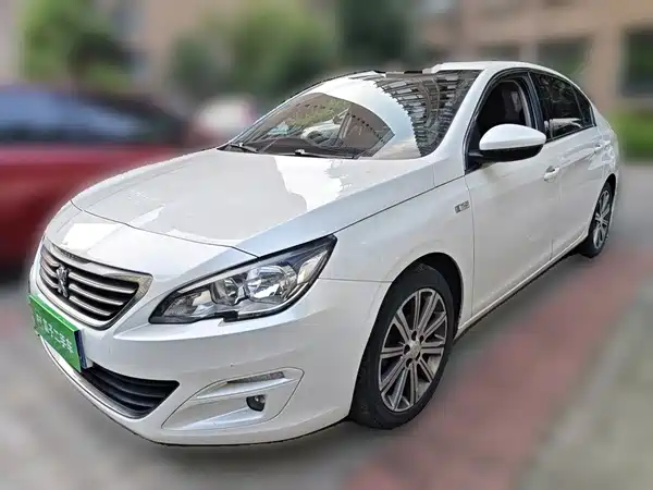 Peugeot 408 2016