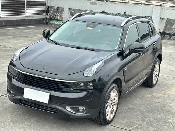 Lynk & Co 01 2018