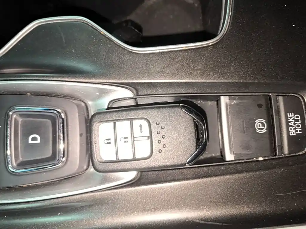 Honda Accord 2022 — фото 9