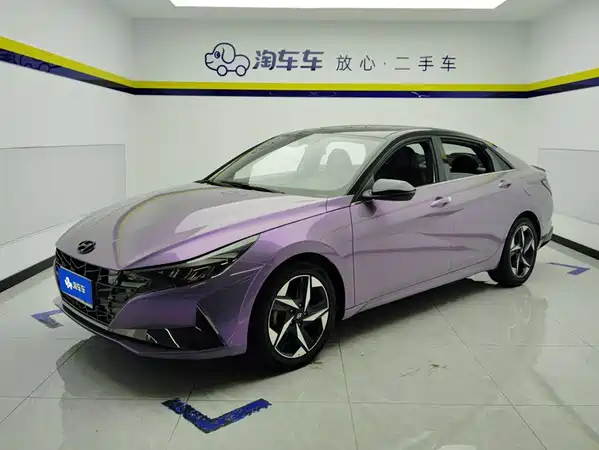 Hyundai Elantra 2022