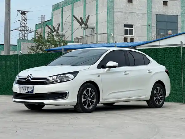 Citroën C4L 2016