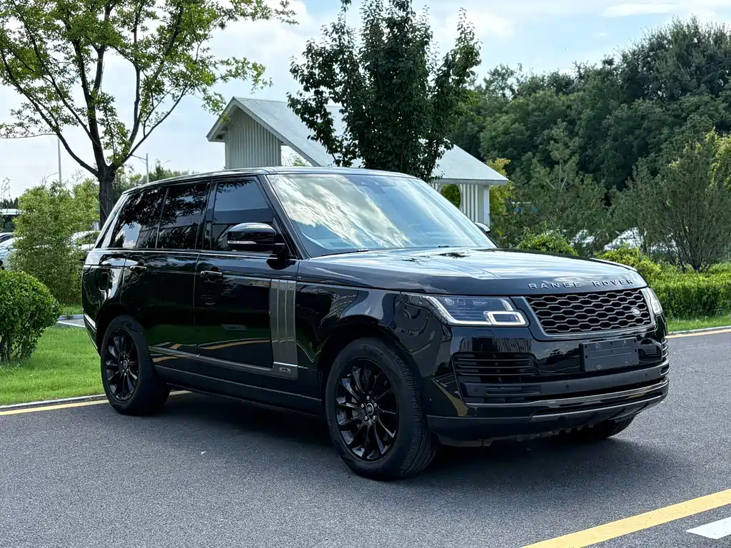 Land Rover Range Rover 2019 — фото 3