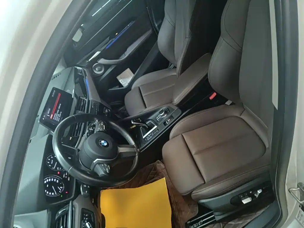 BMW X1 2022 — фото 15