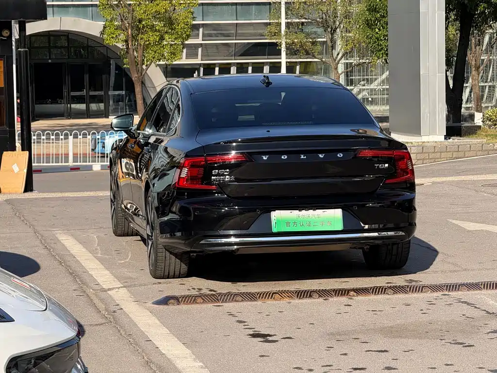 Volvo S90 PHEV 2024 — фото 6