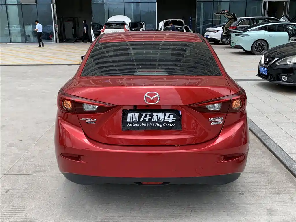 Mazda 3 Axela 2017