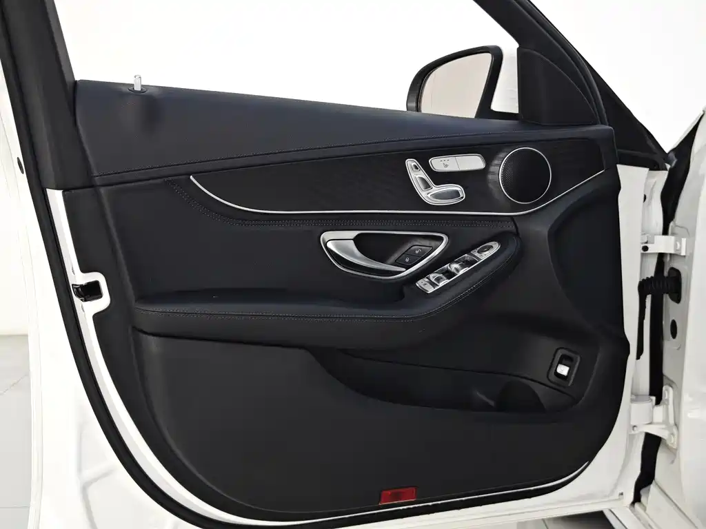 Mercedes-Benz C-Class 2019 — фото 14