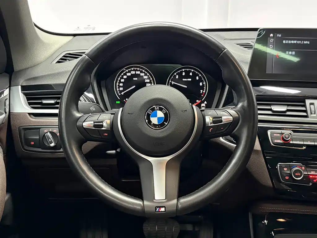 BMW X1 2023 — фото 7