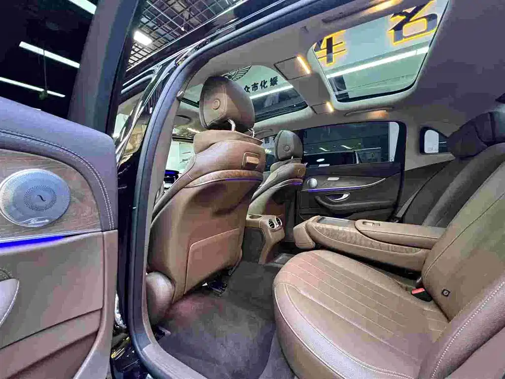Mercedes-Benz E-Class 2019 — фото 5