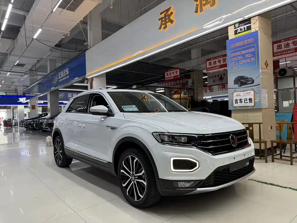Volkswagen T-Roc 2022 — фото 2