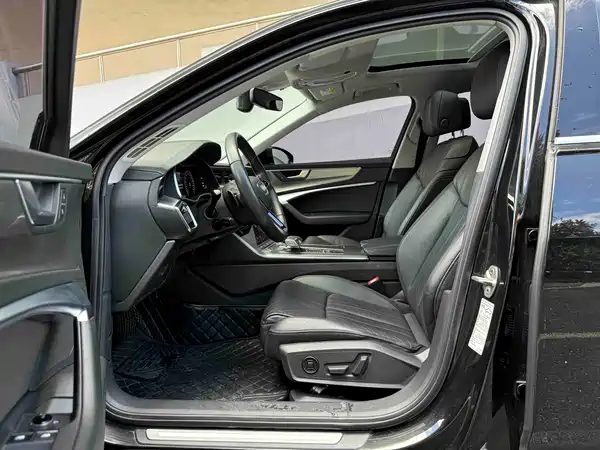 Audi A6L 2020