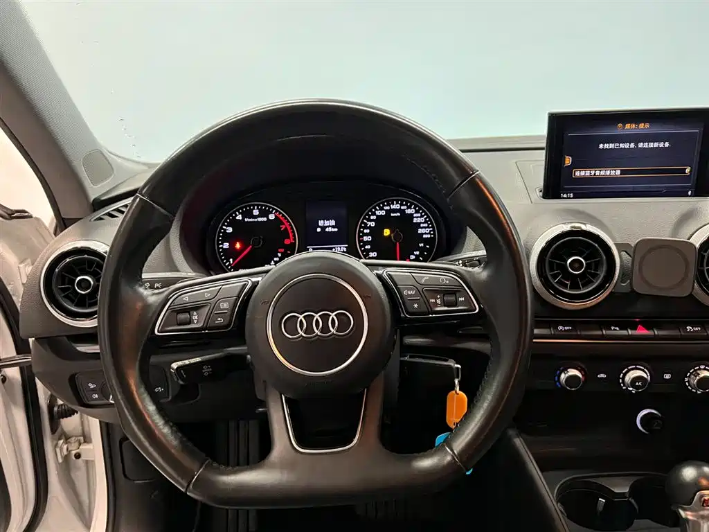 Audi A3 2019 — фото 10