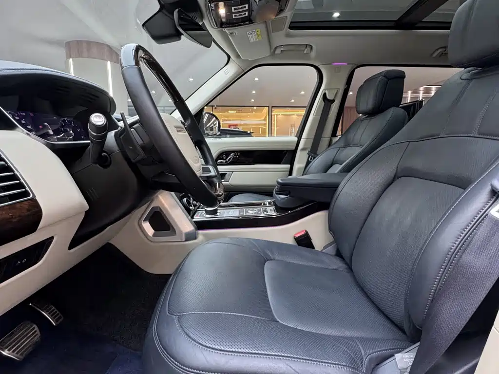Land Rover Range Rover 2020 — фото 13