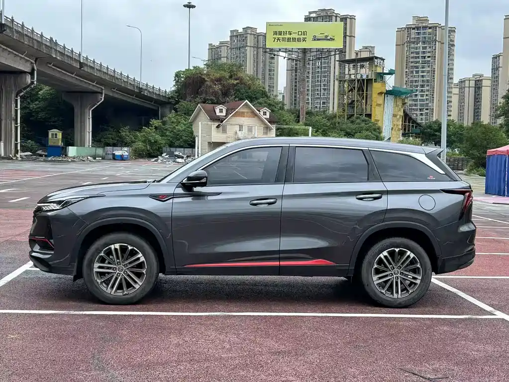 Changan CS75 PLUS 2021 — фото 3
