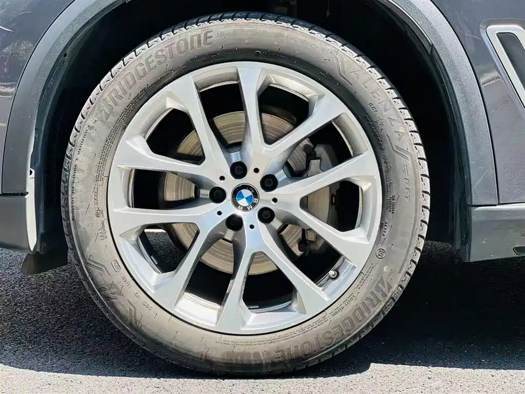 BMW X5 2020 — фото 8