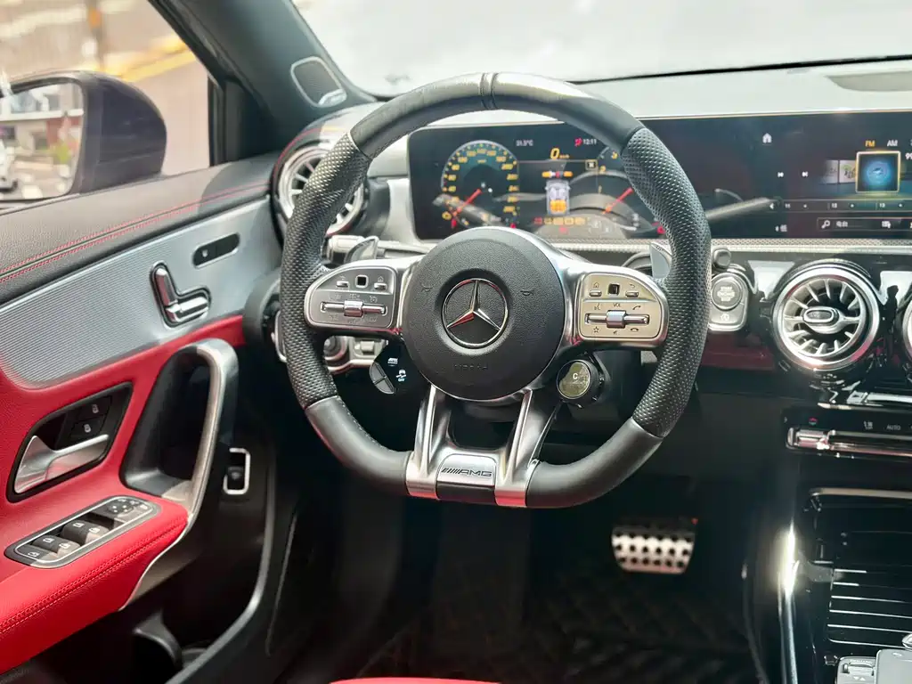 Mercedes-Benz A-Class AMG 2023 — фото 10