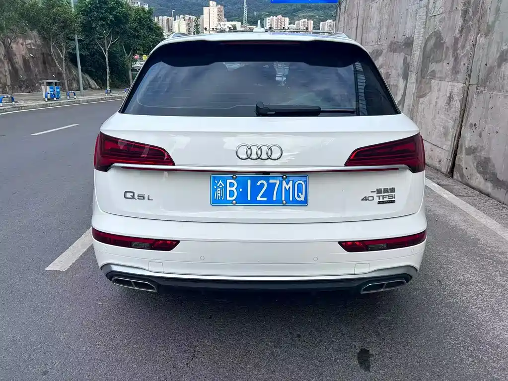 Audi Q5L 2022 — фото 7