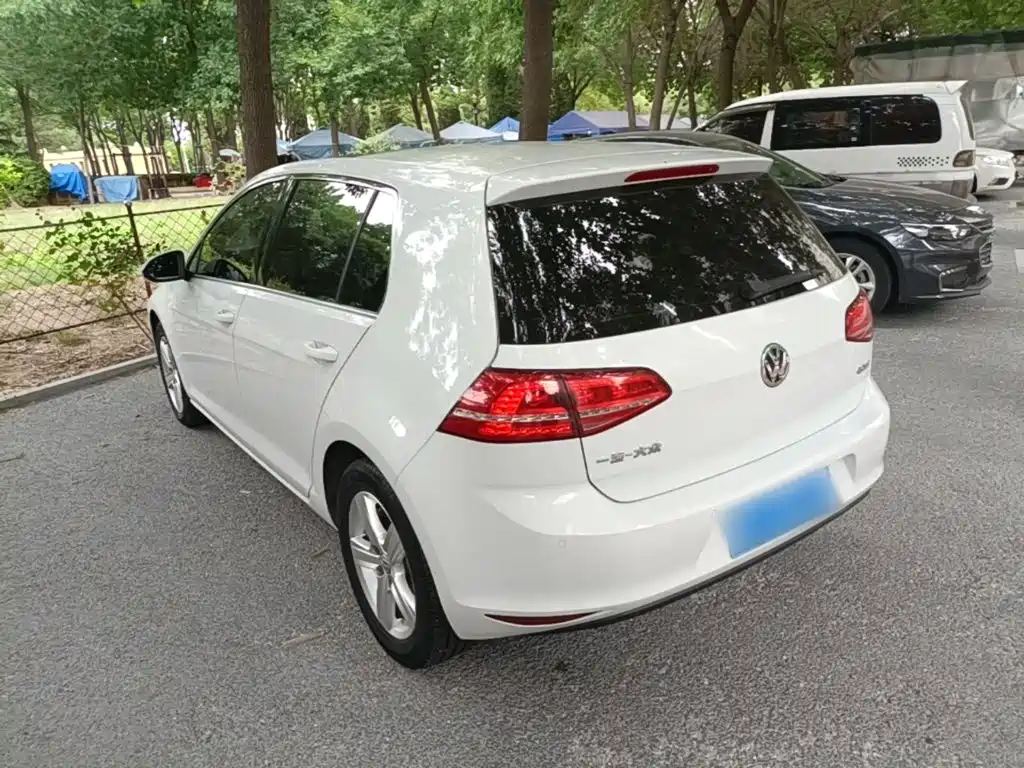 Volkswagen Golf 2016