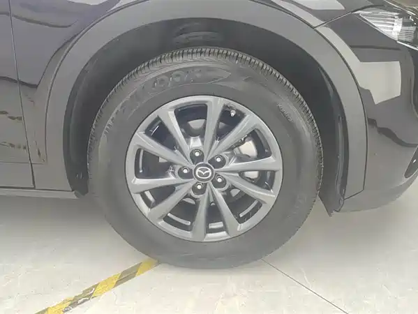 Mazda CX-4 2021