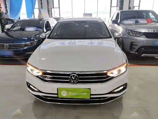 Volkswagen Viloran 2023