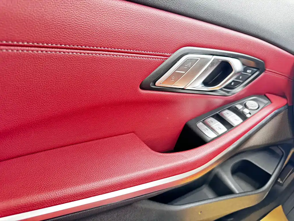 BMW 3 Series 2022 — фото 13