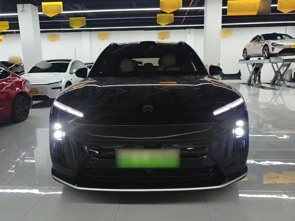 NIO ES6 2025