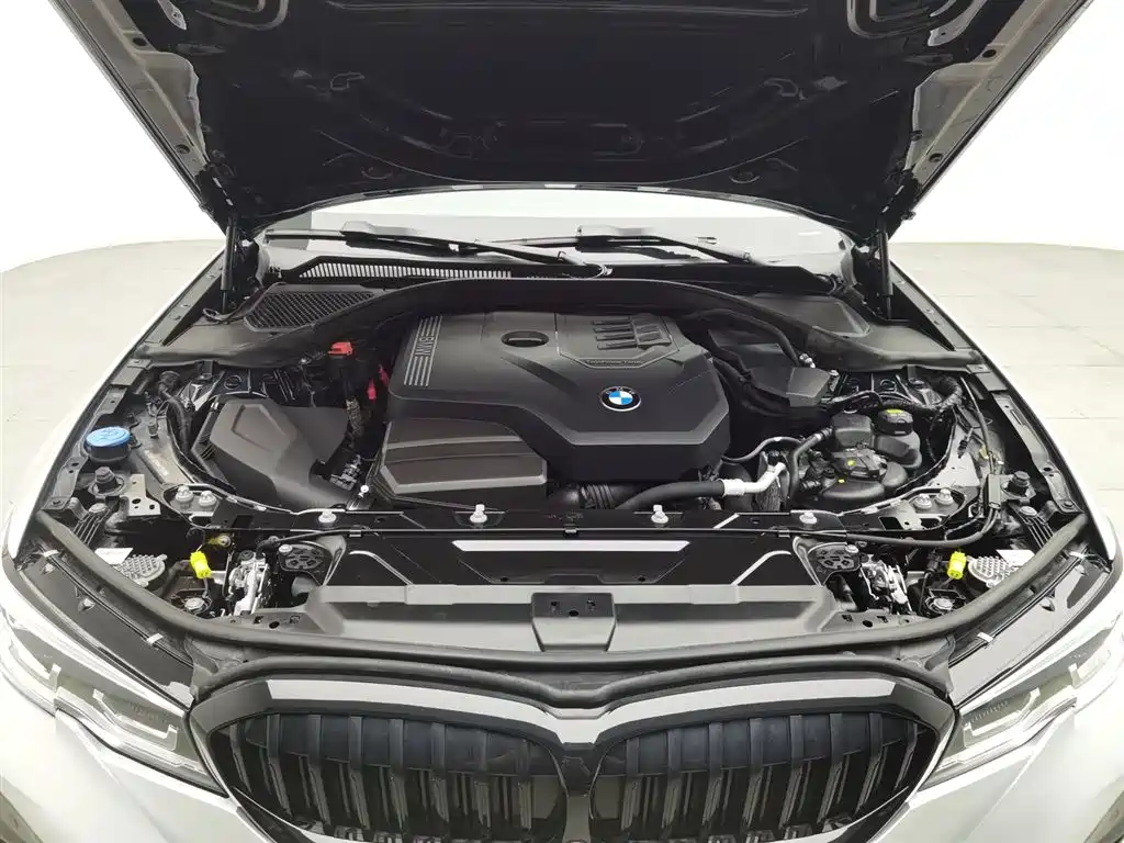 BMW 3 Series 2020
