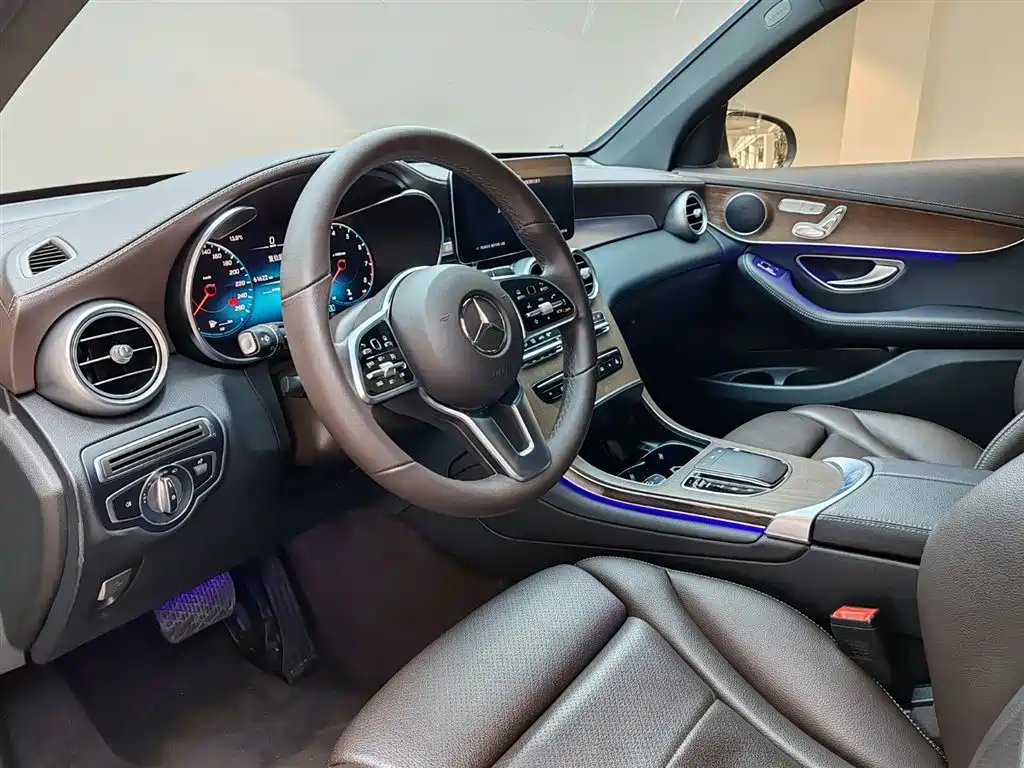 Mercedes-Benz GLC 2022 — фото 10