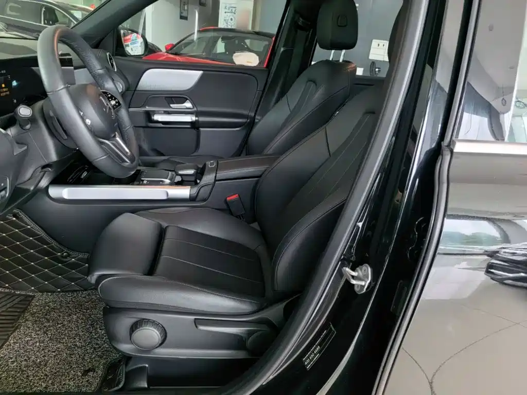 Mercedes-Benz GLB 2022 — фото 15