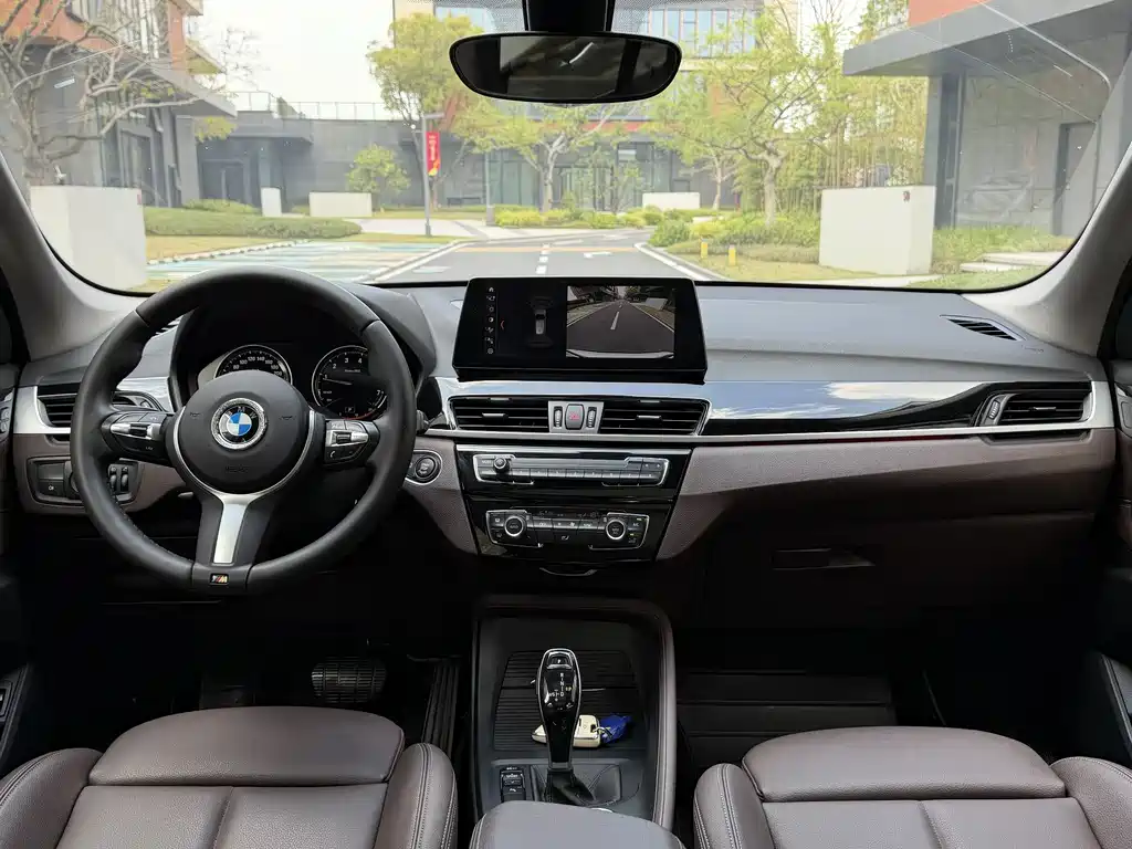 BMW X1 2022 — фото 18